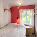 Front In With House Sea View *