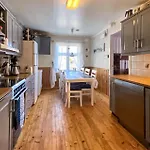 Holiday home Front In With House Sea View Vanvik