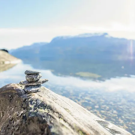 Cozy In Vanvik With Wifi