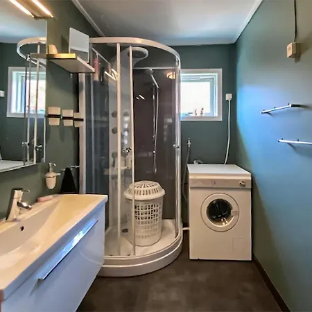 Cozy In Vanvik With Wifi Сasa de vacaciones *